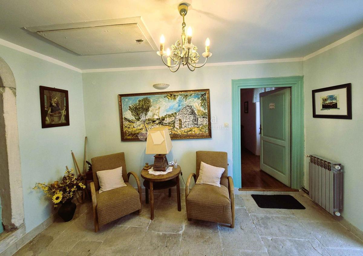 Hiša Martinski, Sveta Nedelja, 525m2