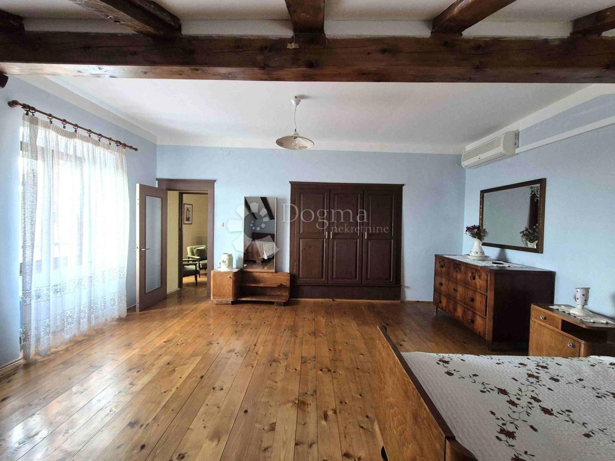 Hiša Martinski, Sveta Nedelja, 525m2