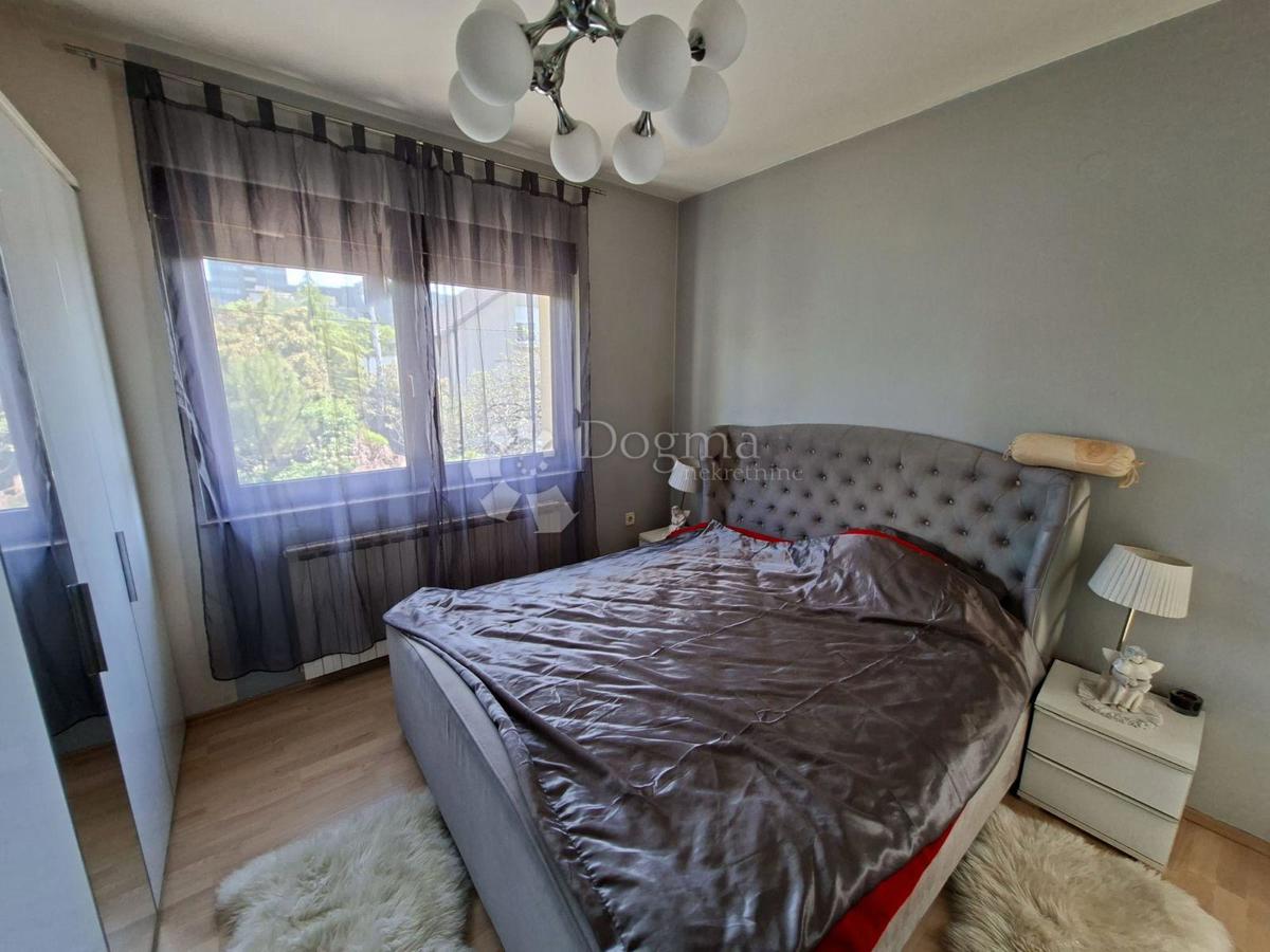 Stanovanje Cvjetno naselje, Trnje, 80m2