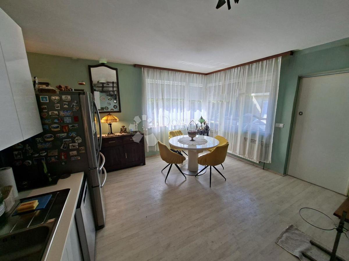 Stanovanje Cvjetno naselje, Trnje, 80m2