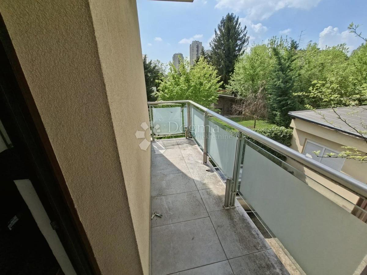 Stanovanje Cvjetno naselje, Trnje, 80m2