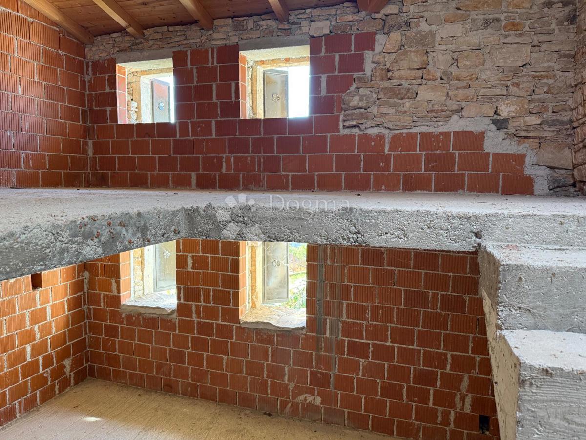 Hiša Orbanići, Marčana, 335m2