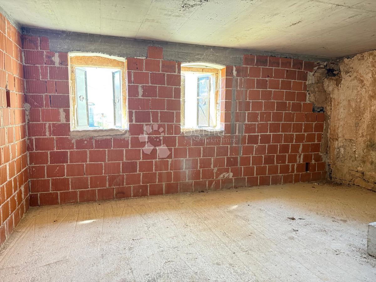 Hiša Orbanići, Marčana, 335m2