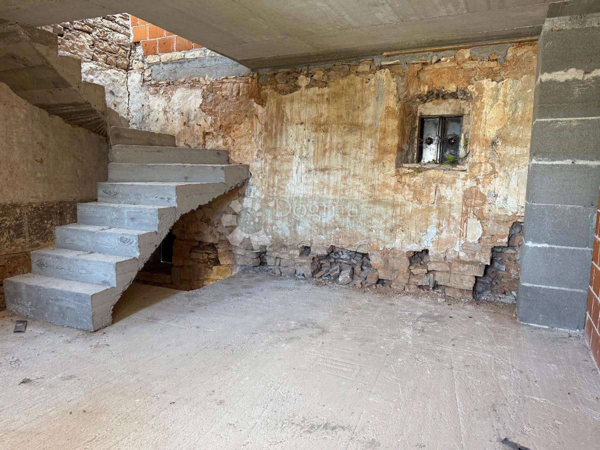 Hiša Orbanići, Marčana, 335m2