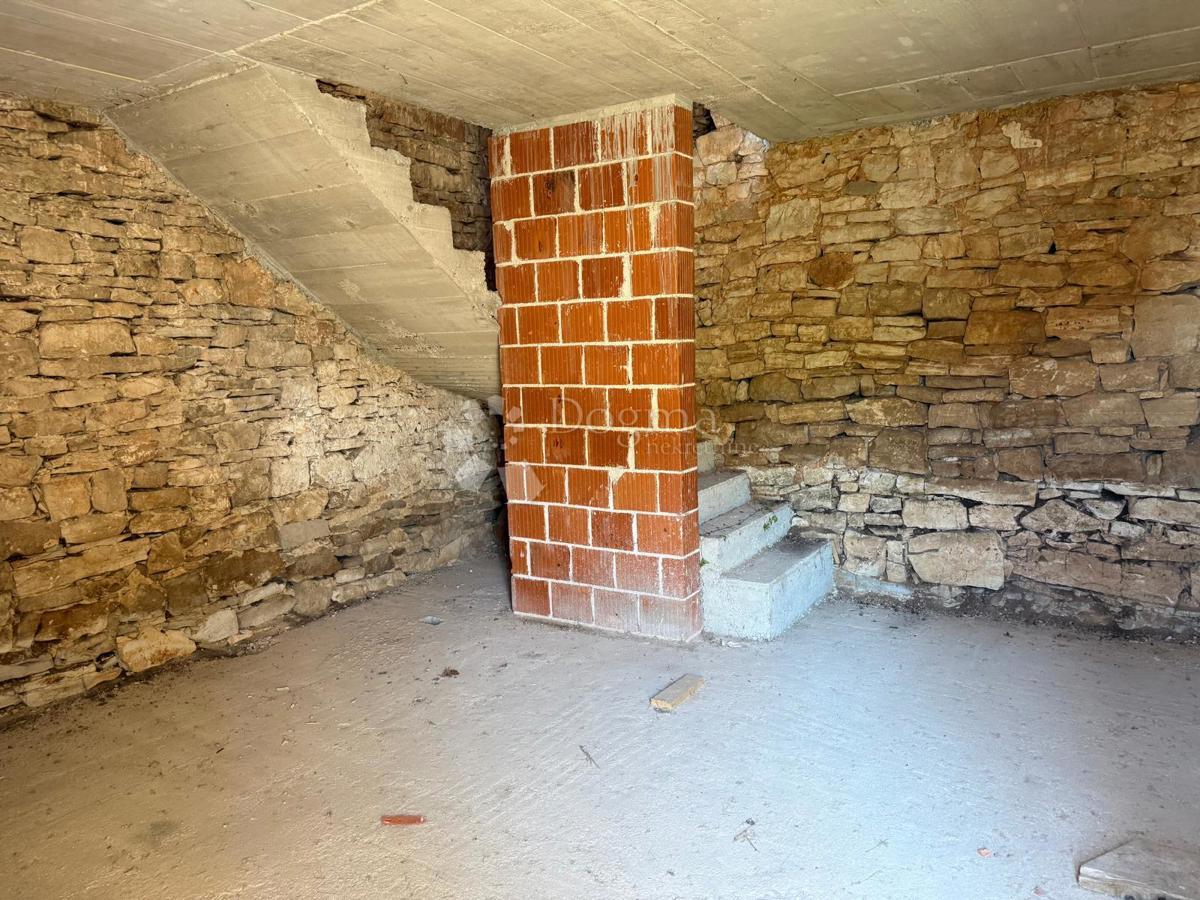 Hiša Orbanići, Marčana, 335m2