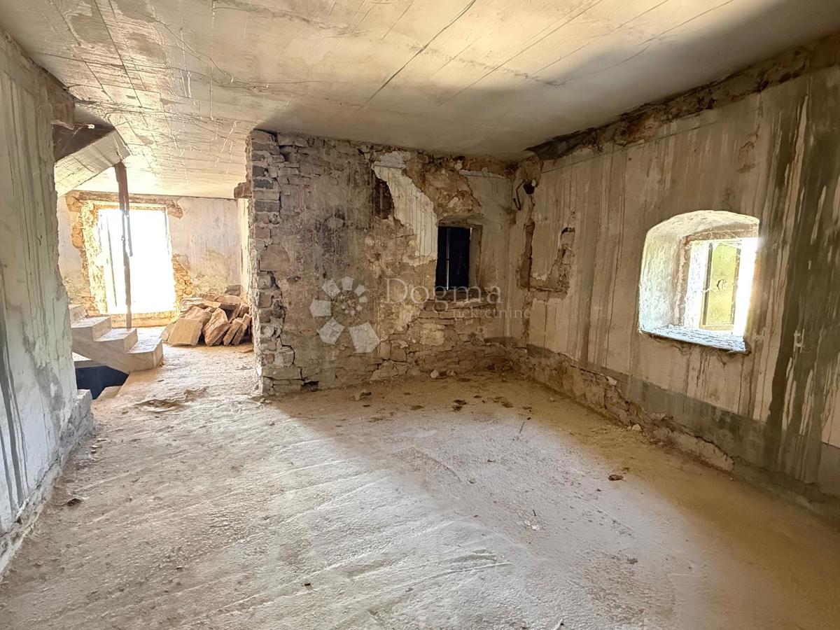 Hiša Orbanići, Marčana, 335m2