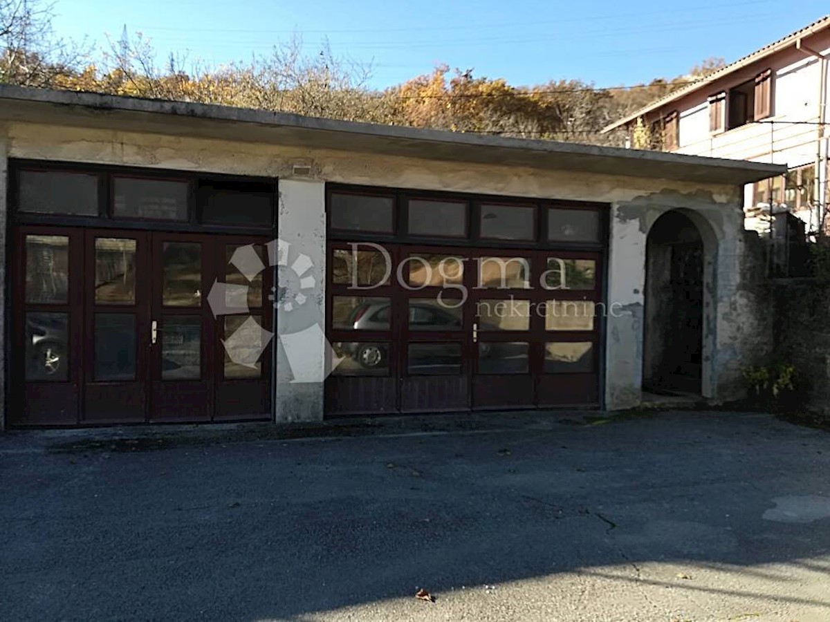 Hiša Škurinje, Rijeka, 140m2