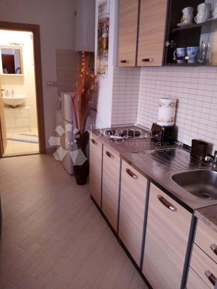 Apartma Novalja, 44,50m2