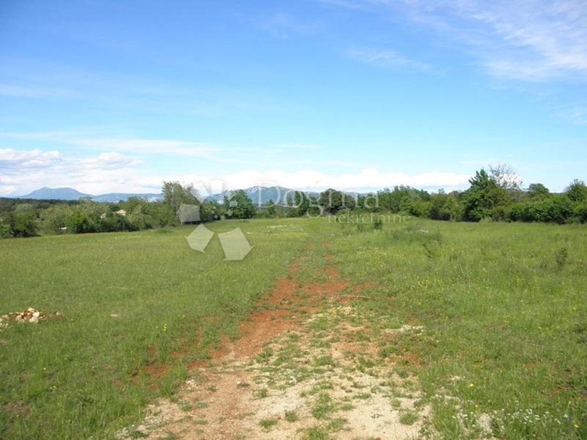 Hiša Labin, 360m2