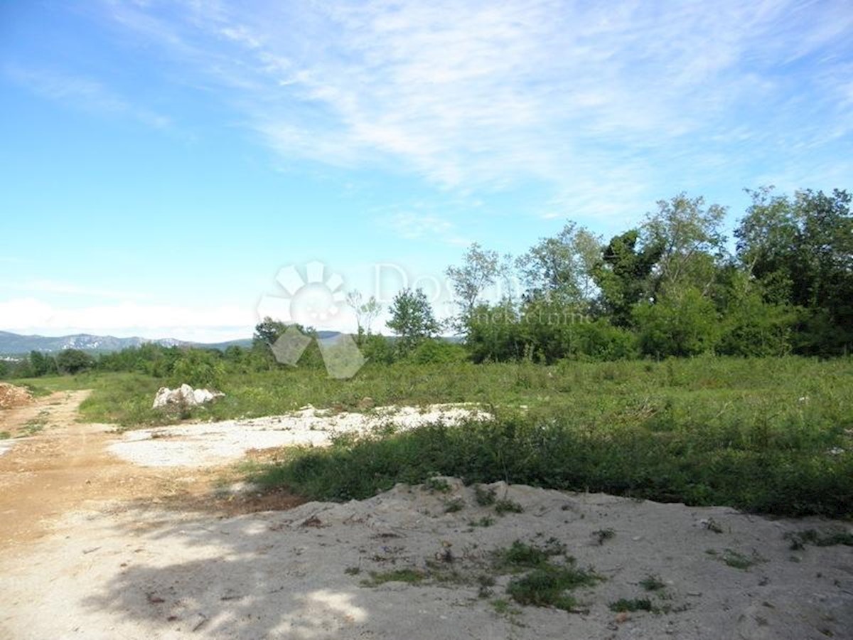 Hiša Labin, 360m2