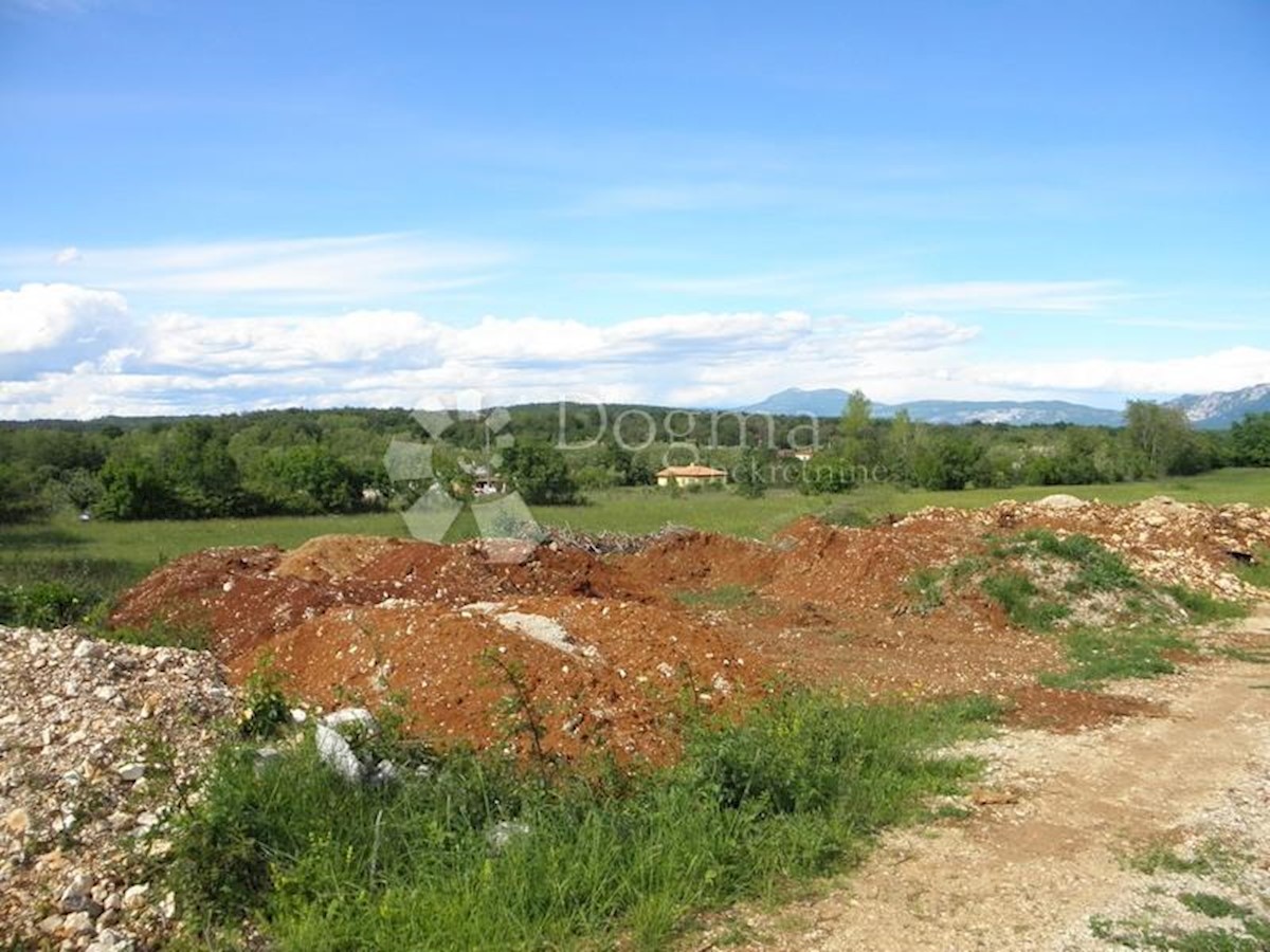 Hiša Labin, 360m2
