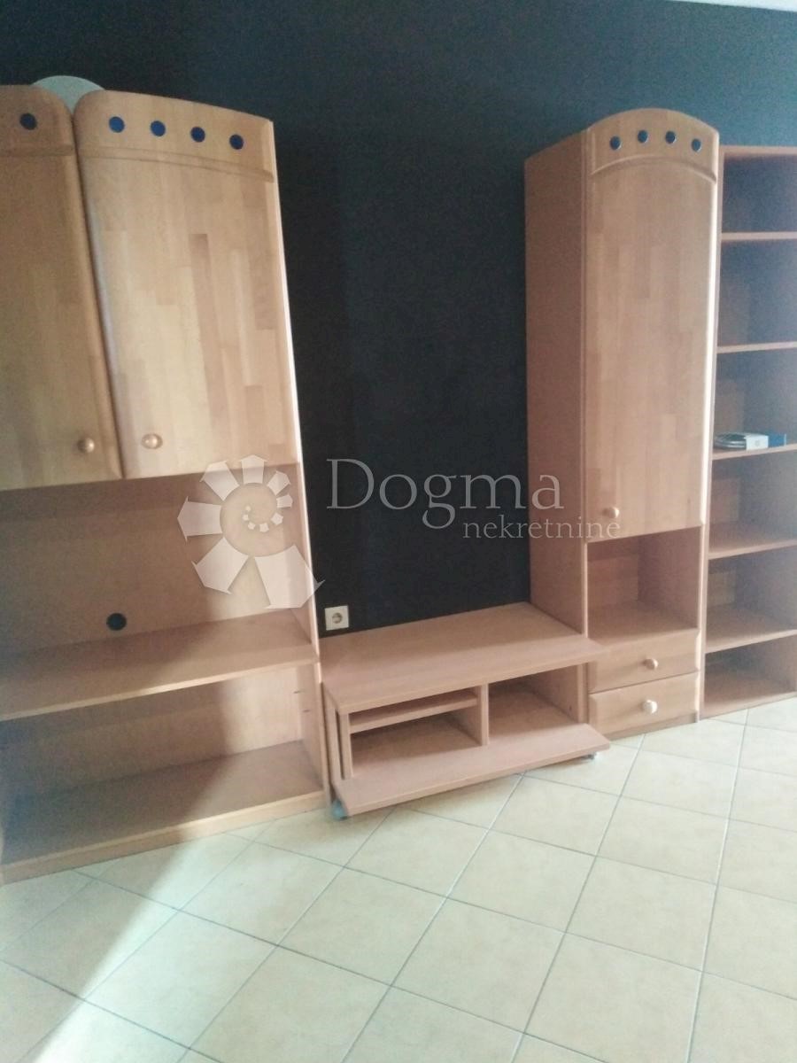 Hiša Ogulin, 90m2