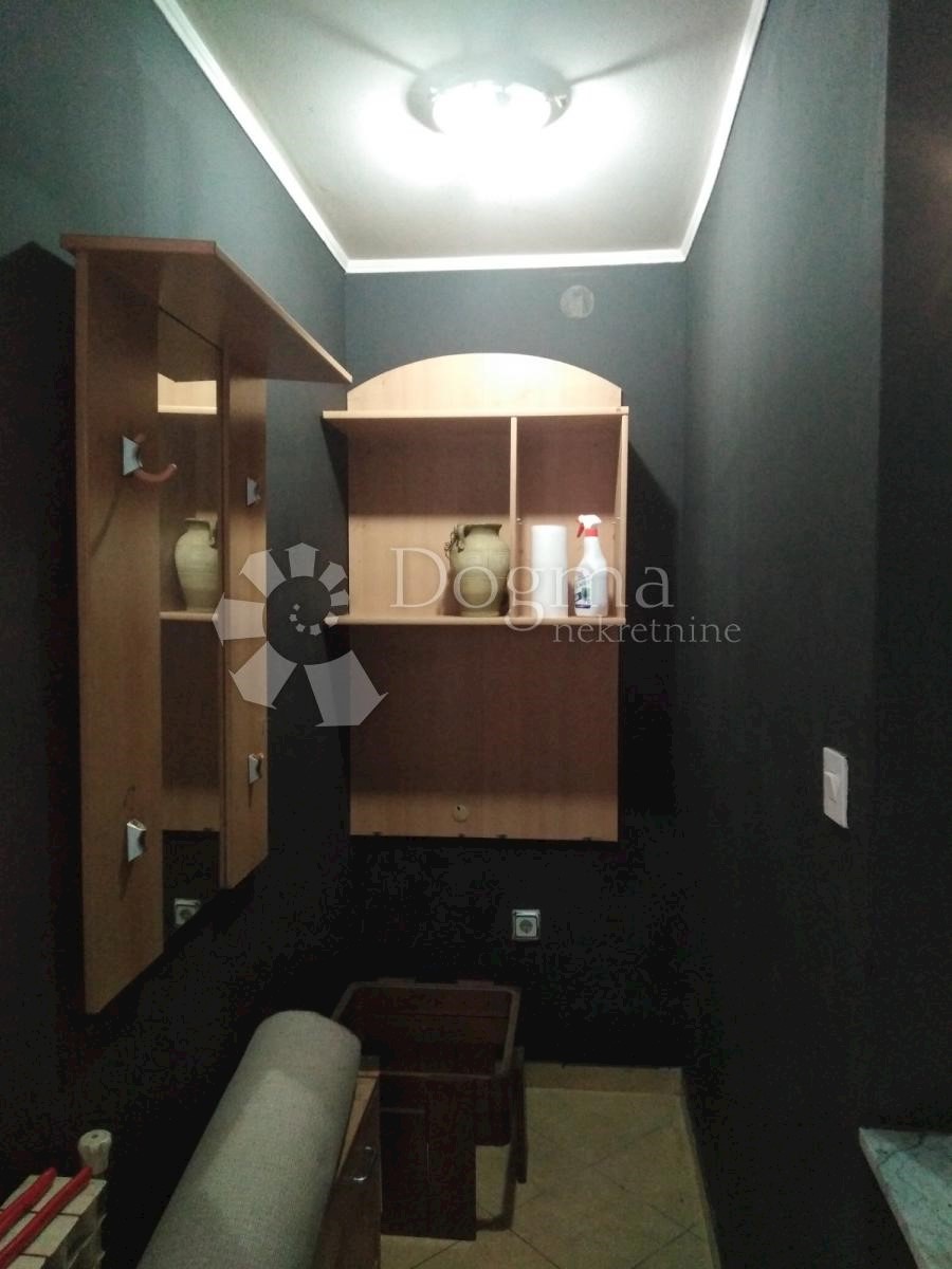 Hiša Ogulin, 90m2