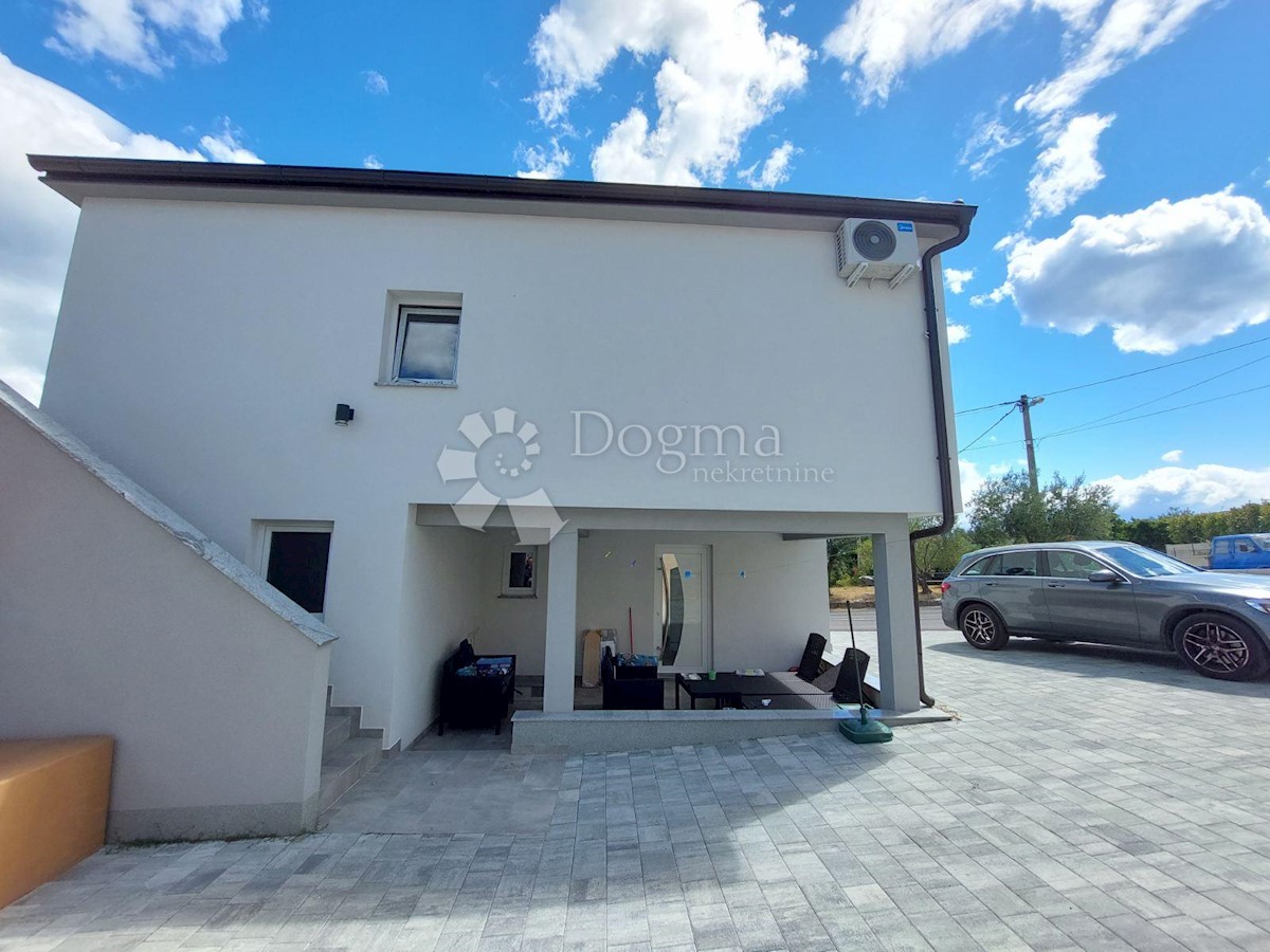 Hiša Šilo, Dobrinj, 170m2