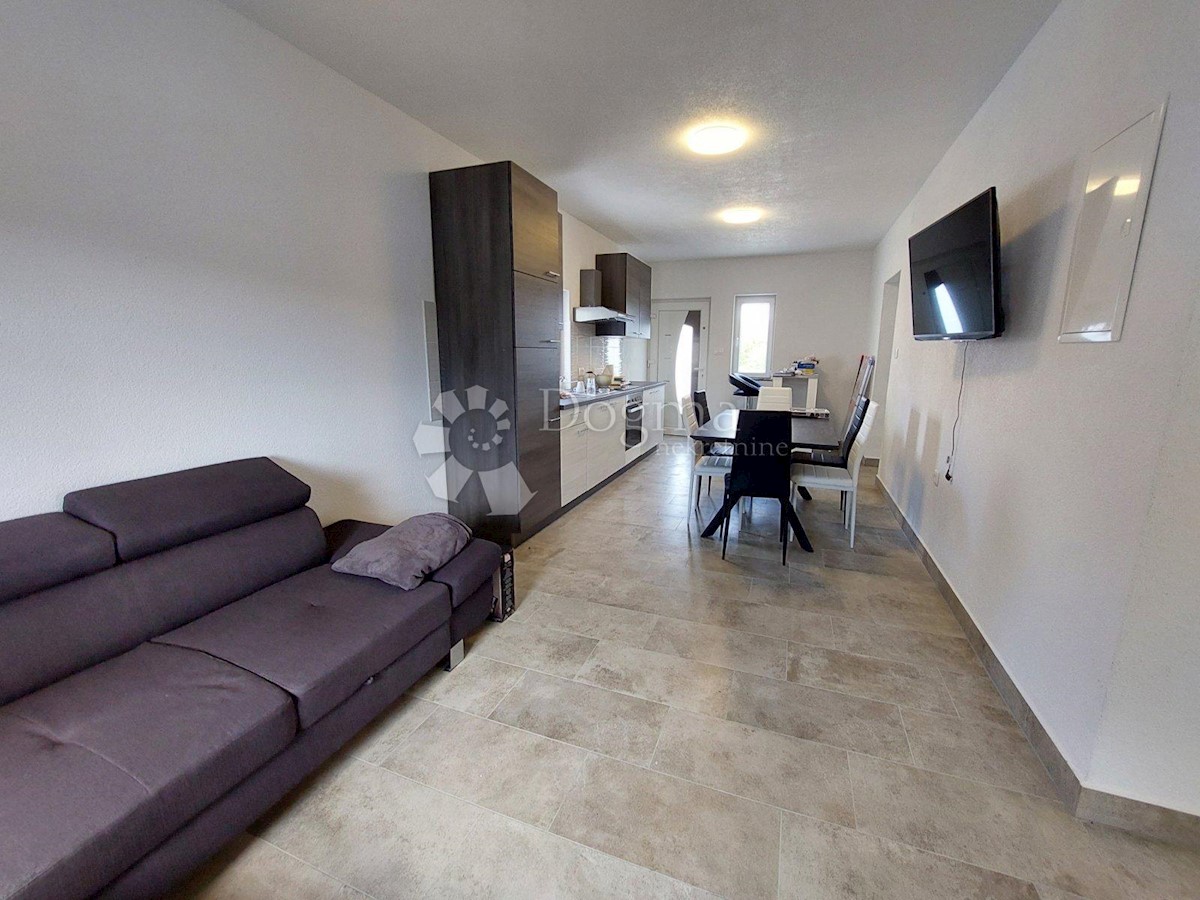 Hiša Šilo, Dobrinj, 170m2