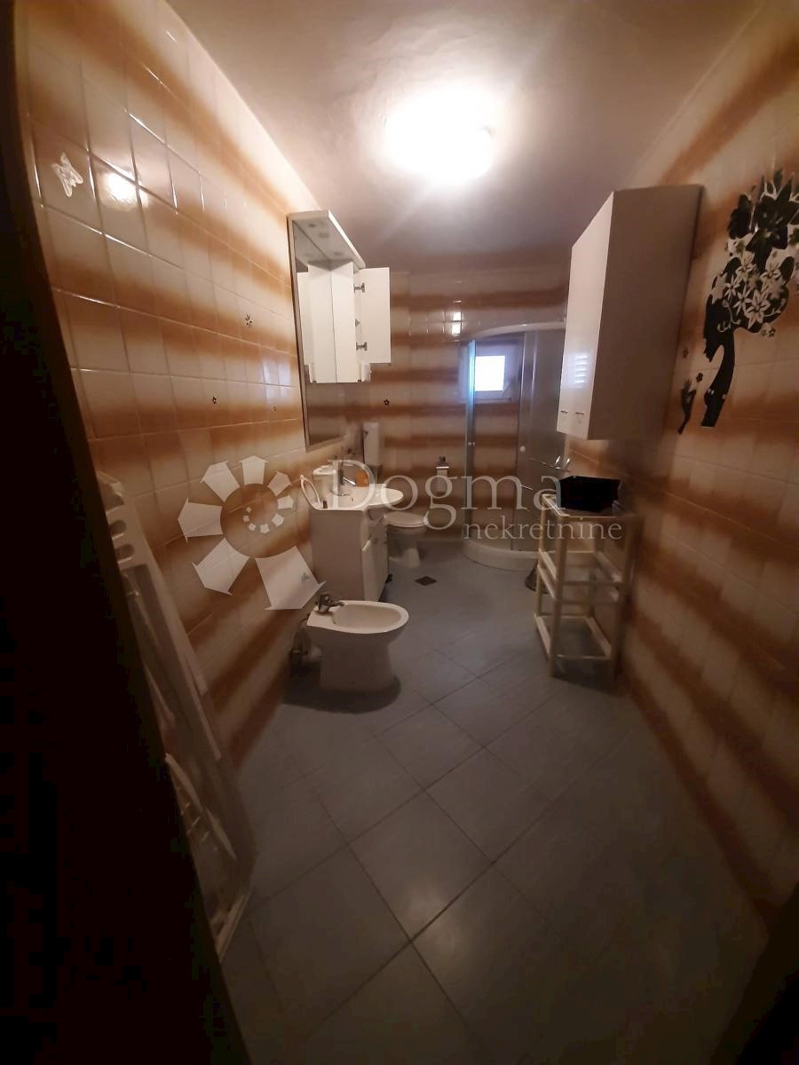 Hiša Zaton, Nin, 750m2