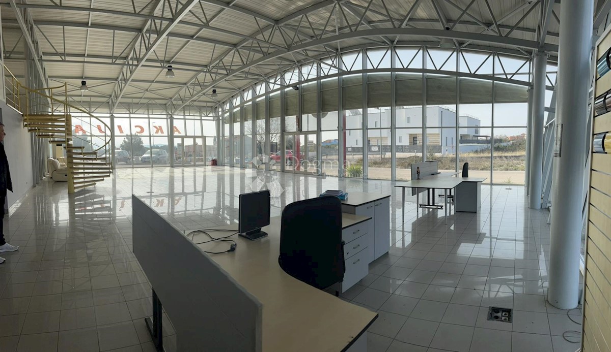 Poslovni prostor Vodice, 545m2