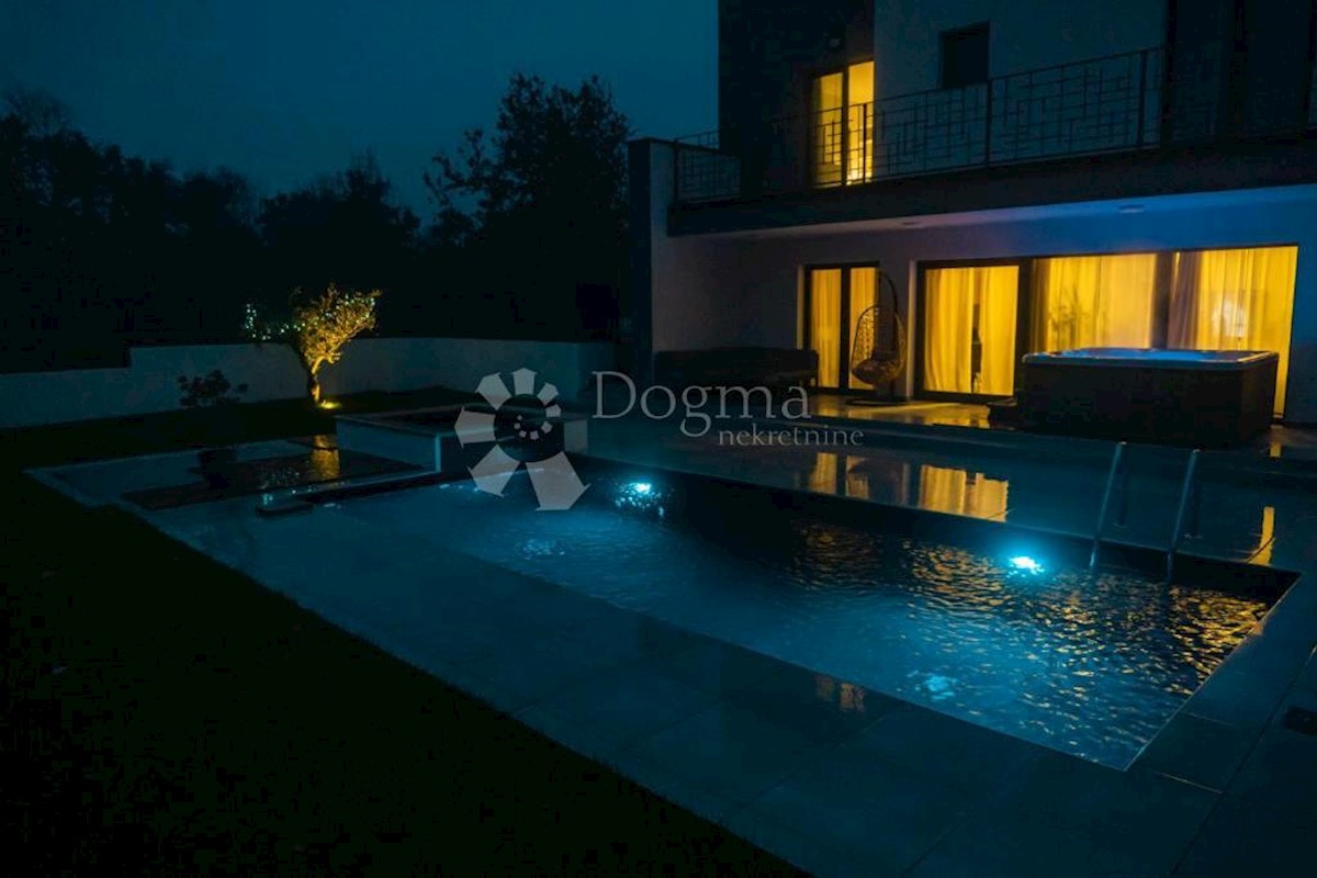 Hiša Antonci, Poreč, 160m2
