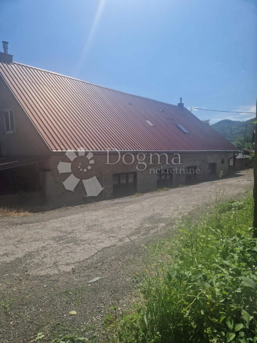 Poslovni prostor Delnice, 323m2