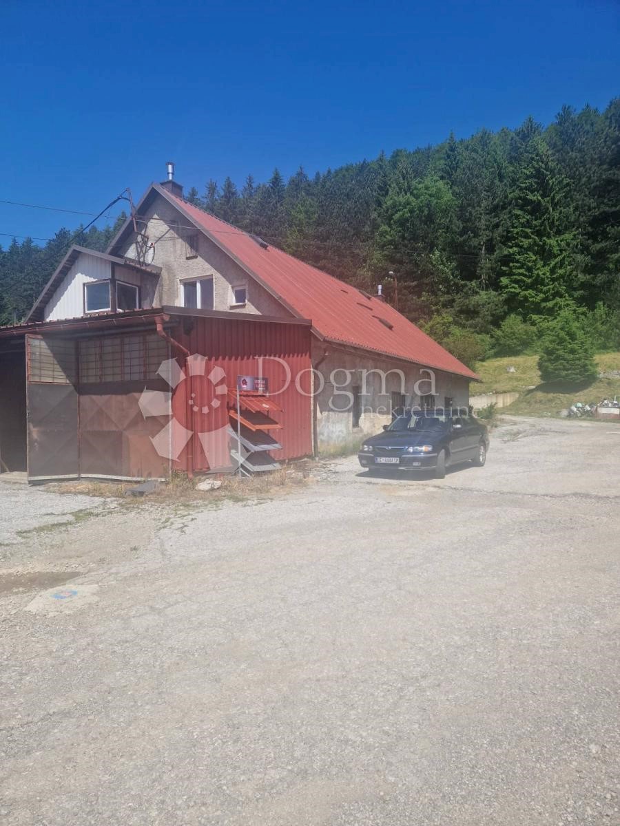 Poslovni prostor Delnice, 323m2