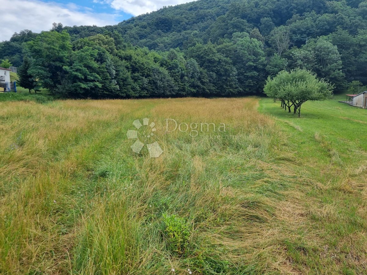 Zemljišče Brnelići, Jelenje, 1.289m2