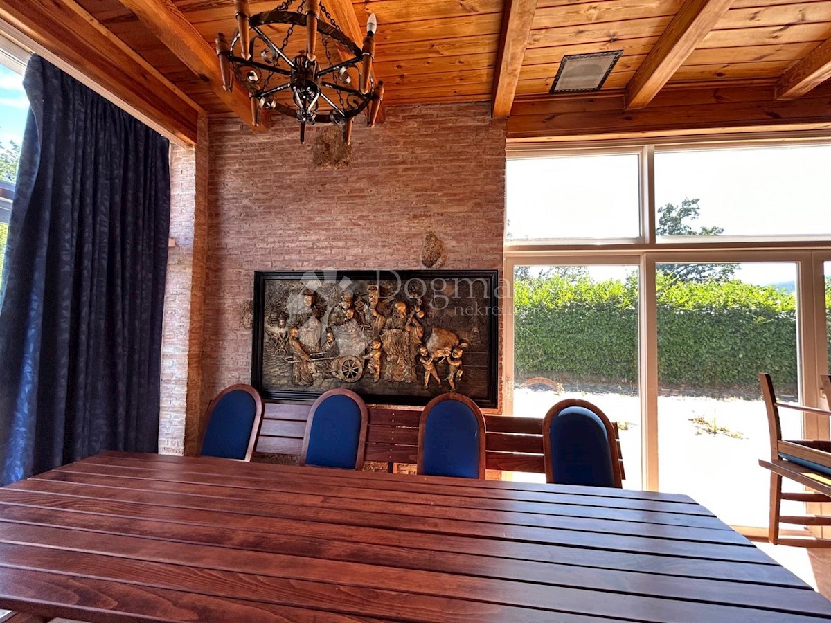 Poslovni prostor Permani, Matulji, 1.800m2
