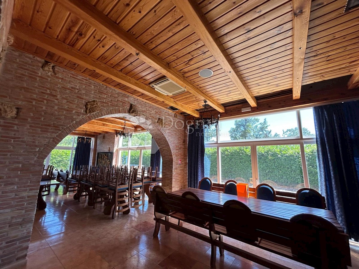Poslovni prostor Permani, Matulji, 1.800m2