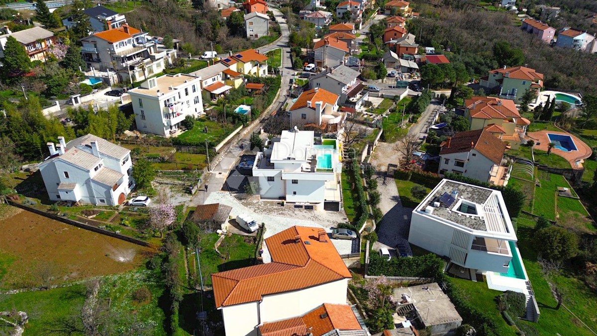 Hiša Pobri, Opatija - Okolica, NE, 250m2