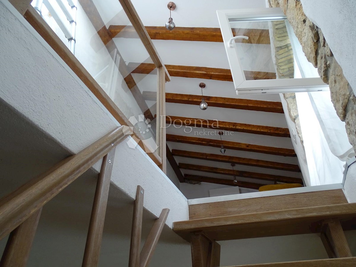 Hiša Omišalj, 54m2