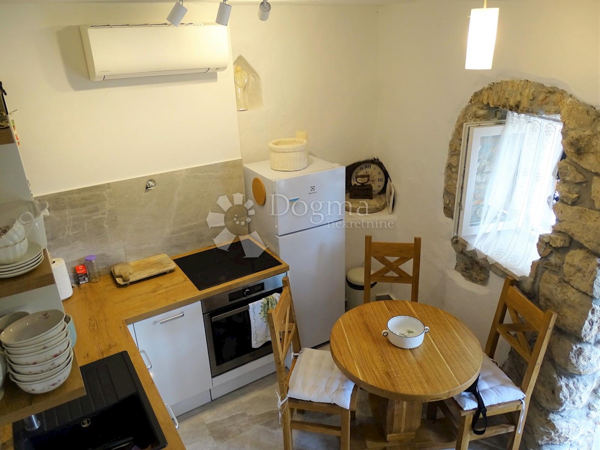 Hiša Omišalj, 54m2