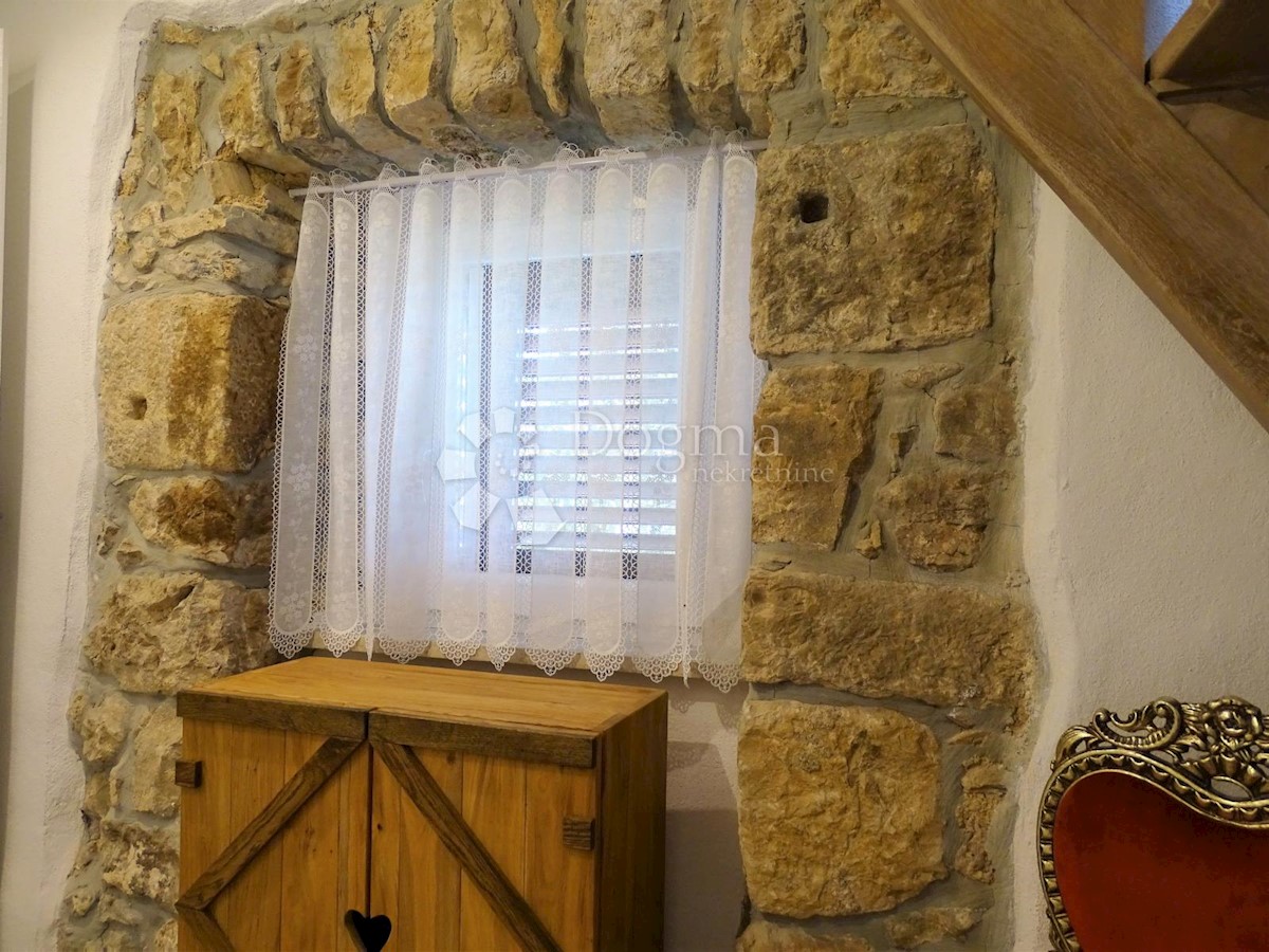 Hiša Omišalj, 54m2