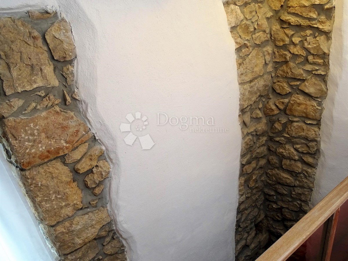 Hiša Omišalj, 54m2