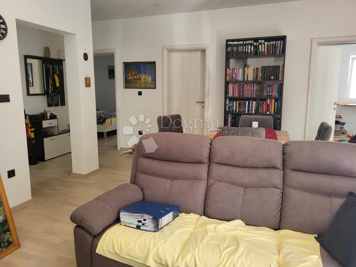 Apartma Crikvenica, 75m2