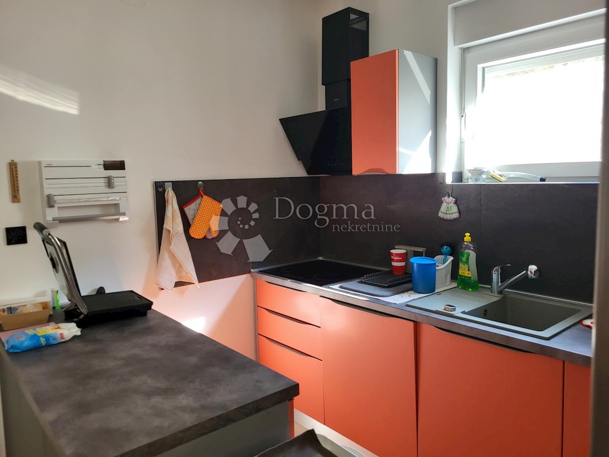 Apartma Crikvenica, 75m2