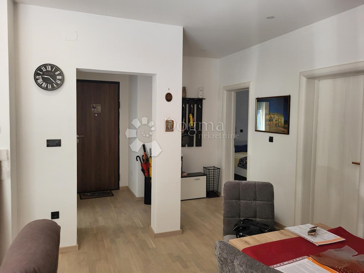 Apartma Crikvenica, 75m2