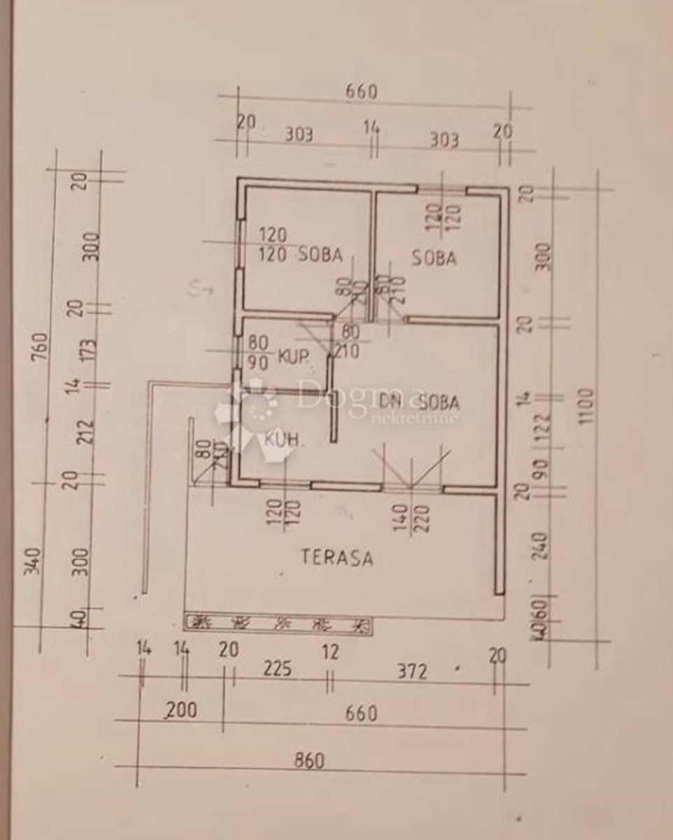 Hiša Pirovac, 100m2