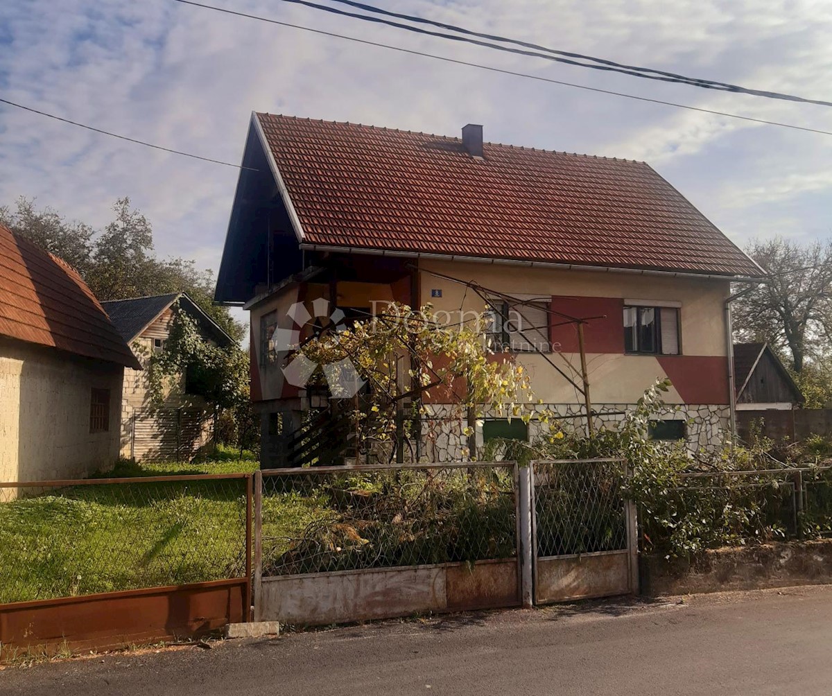 Hiša Ogulin, 234m2