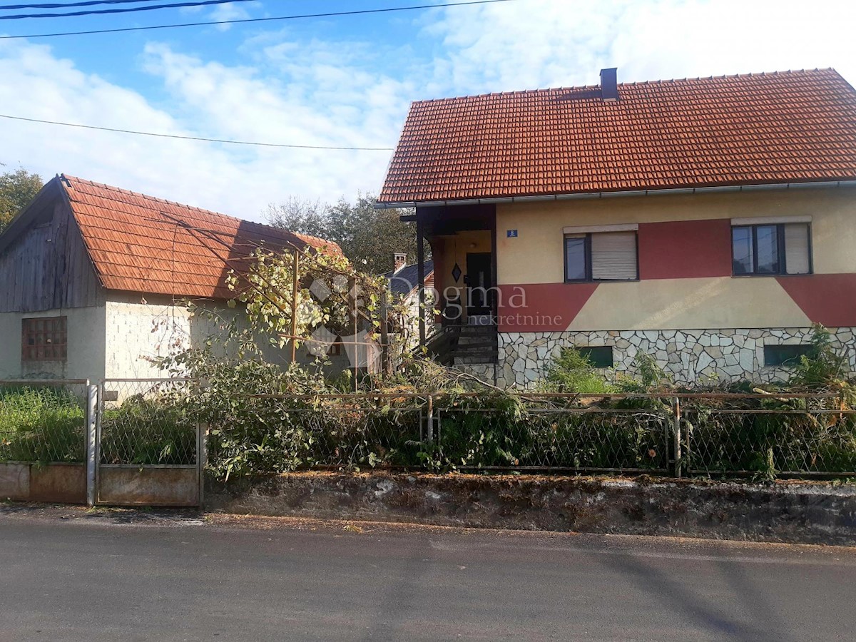 Hiša Ogulin, 234m2