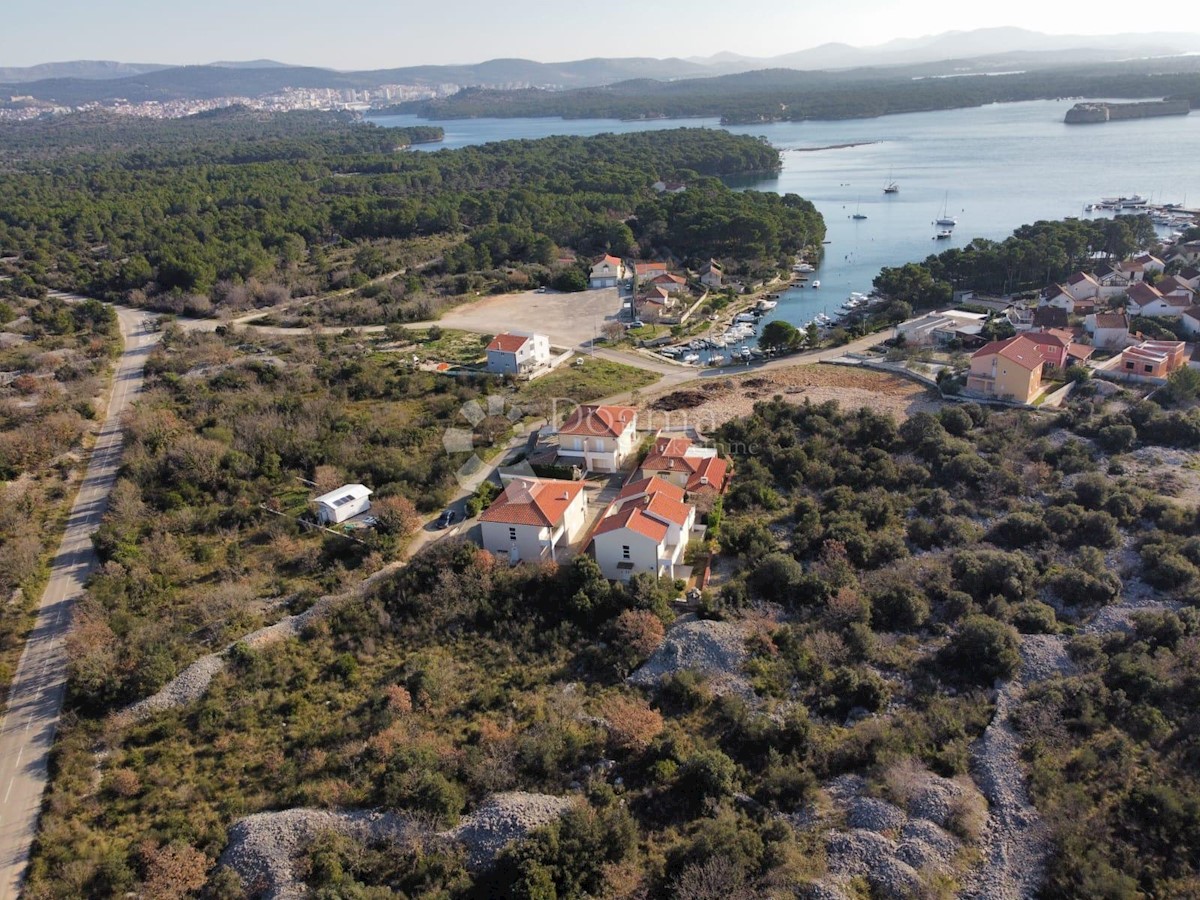 Zemljišče Jadrija, Šibenik - Okolica, 903m2