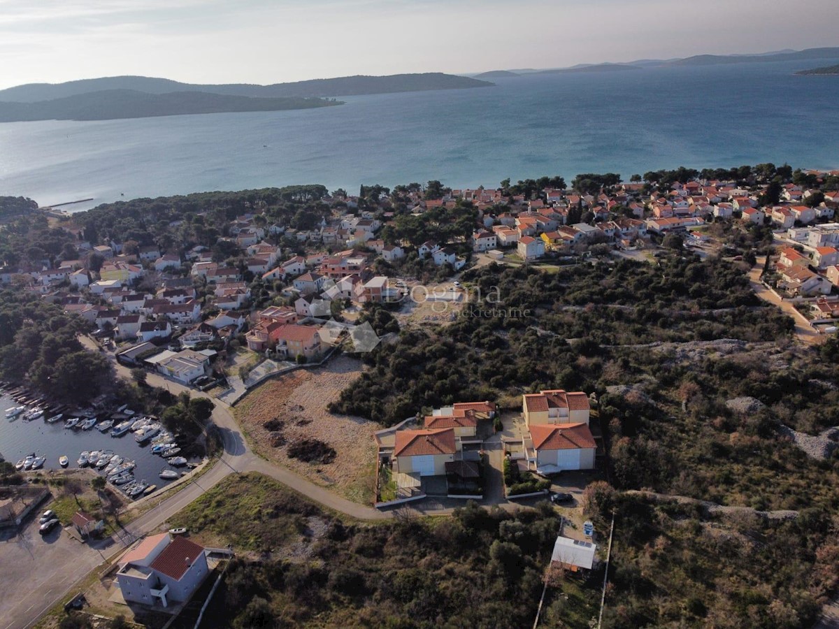 Zemljišče Jadrija, Šibenik - Okolica, 903m2