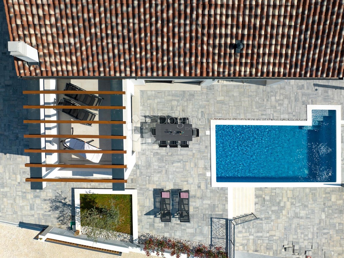 Hiša Krnica, Marčana, 200m2