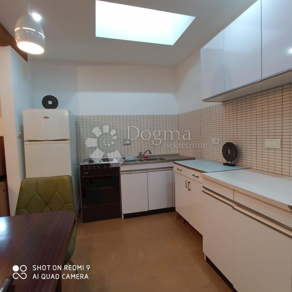 Stanovanje Centar, Rijeka, 99m2