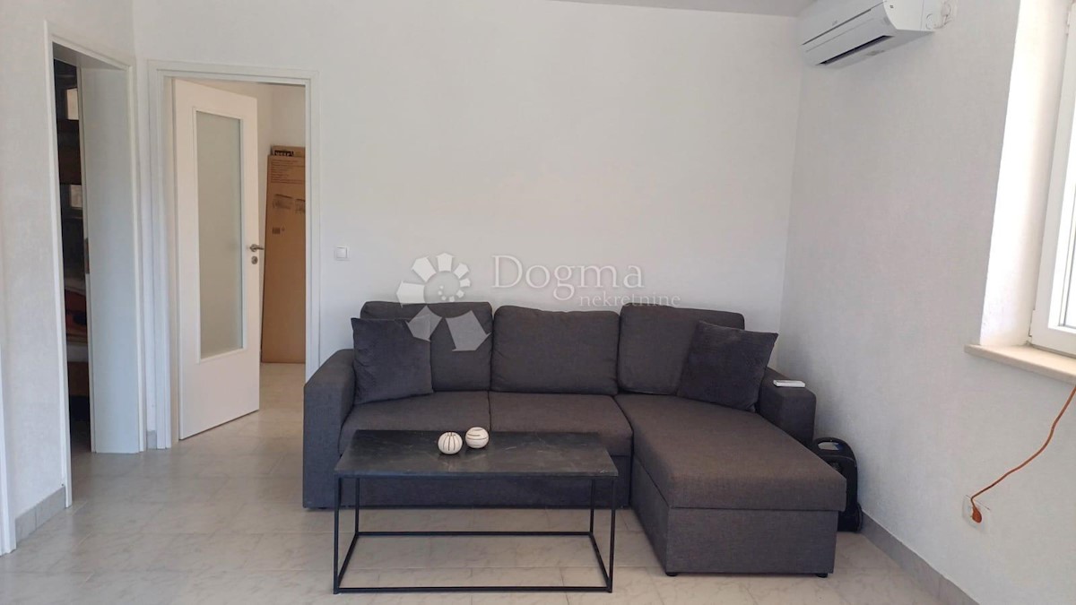 Apartma Pučišća, 50m2