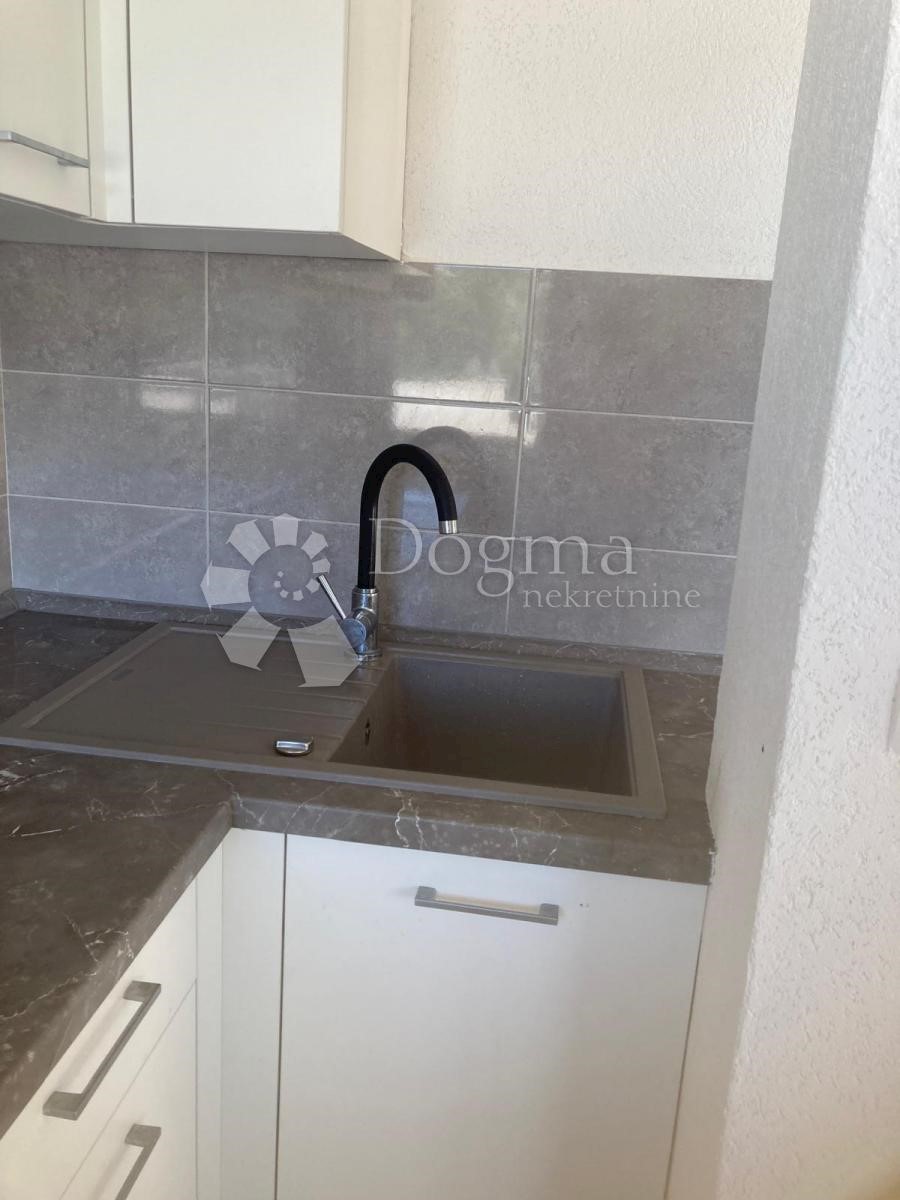 Apartma Pučišća, 50m2