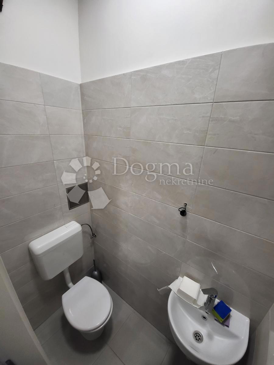 Poslovni prostor Grad, Split, 39m2