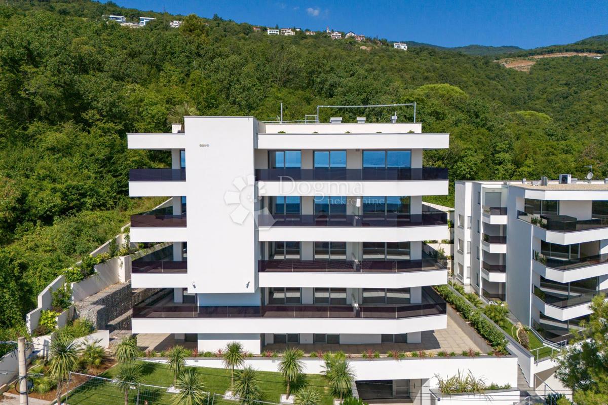 Stanovanje Opatija - Centar, Opatija, 545,79m2