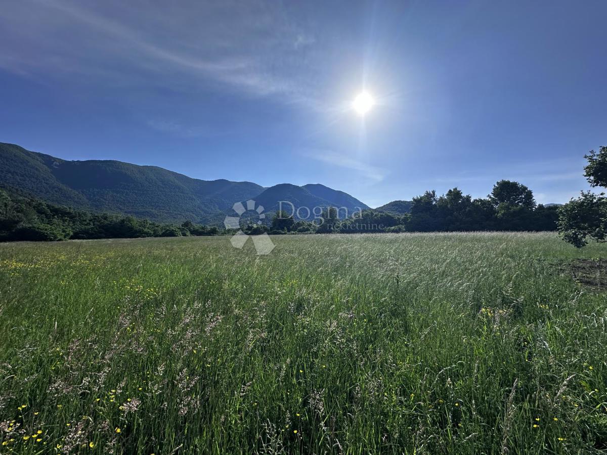 Zemljišče Brušane, Gospić - Okolica, 7.373m2