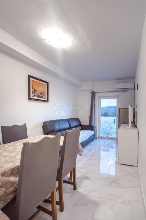 Stanovanje Kampor, Rab, 75m2