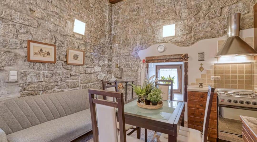 Stanovanje Jušići, Matulji, 62m2