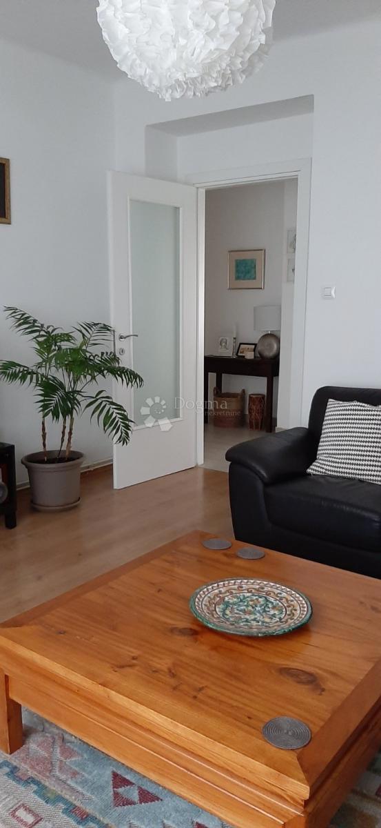 Stanovanje Krimeja, Rijeka, 80m2